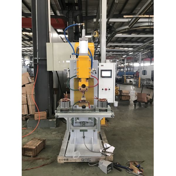 Сварщики сопротивления Китай Ручная промышленная медная проволока Машины для сварки точечных точек