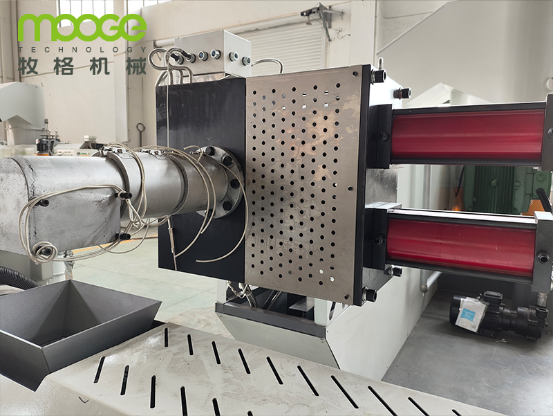 Экструдер для пеллетки пластмасс для HDPE, LDPE, LLDPE