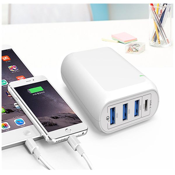 Portable Gan USB PD Charger EU Type Plug 60Hz 66W 12V 3A USB C 3.6V 3A USB A Mini Charger