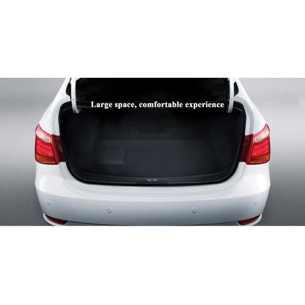 120kw 230NM Long Range Dongfeng Electric Cars Sedan AEOLUS E70