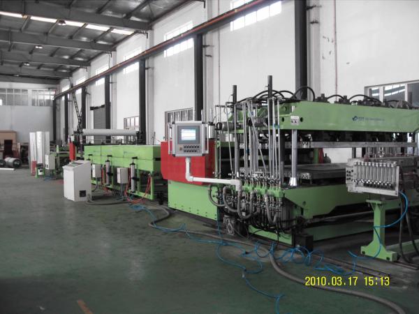 400kg H 2 To 8mm 2100mm Polycarbonate Sheet Extrusion Lines