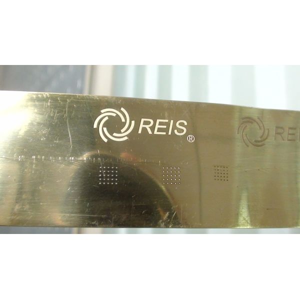 Laser drilling machine 50W brass laser engraving machine 100 * 100mm