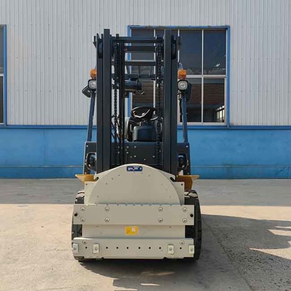 NISSAN Engine Lp Gas Forklift Triplex Mast Rotation Counter Balance Fork Truck