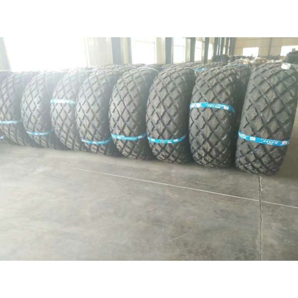 OTR Road Construction Tires 20pr 24pr Diamond Pattern Tyres