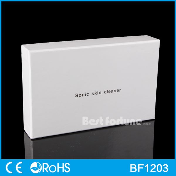 100 V - 240 V Home Facial Device , BF1203 Good Ultrasound Skin Scrubber