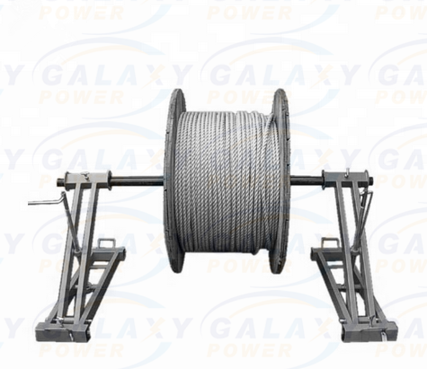 механический барабанчик троса руля высоты вьюрка 8Ton стоит инструмент передающей линии