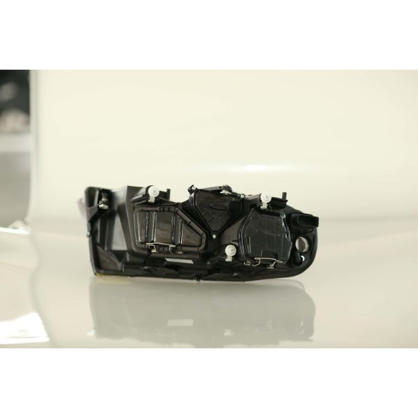 2005 2007 2008 2006 Volkswagen Passat conjunto de faros 3BD 945 017 B