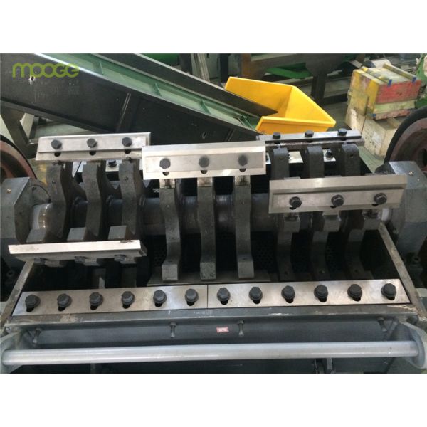 Máquina trituradora de botellas PET de alta capacidad para reciclaje de residuos plásticos 2T/H