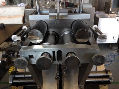 capsulagem líquida automática Ф103 X 172mm de Softgel da máquina de enchimento de 13kw Softgel