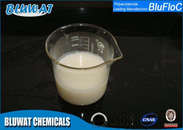 Emulsão Cationic branca do Polyacrylamide, alta - floculante do polímero do Polyacrylamide do peso molecular