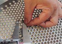 Folha de metal perfurada Vários arranjos de buracos Aço inoxidável Alumínio galvanizado Certificado ISO