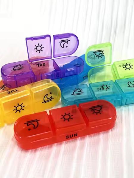 Rainbow Colored Polypropylene Medicine Packaging Boxes Plastic Pill Box (MC-1002)