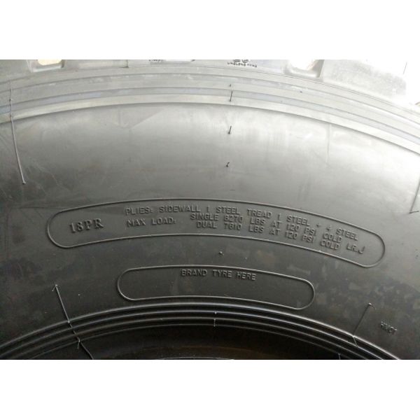 12.00R20 Off Road Truck Tires Natural Rubber Materials Big Block Diving Axle Tire