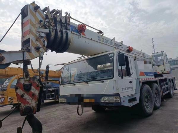 35T Terrian Mobile Crane Téléscopique monté sur camion pour entreprise de construction