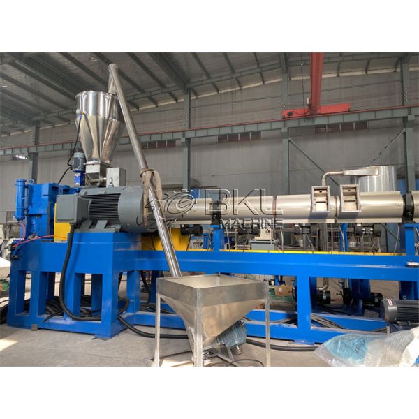 Plastic PE Film Granulating Pelletizing Recycling Machine 250-350kg/H