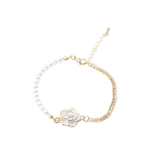 2025 Fashion Camellia Style Jewelry Bracelet Pearl Gold Plating Stainless Steel Chains Gift Party Bangle