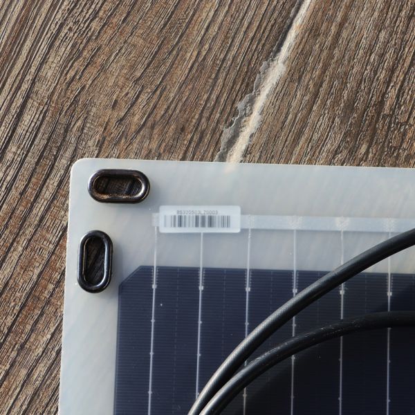 Panel solar de película delgada mono flexible de 100Watt 156.75mmx156.75mm