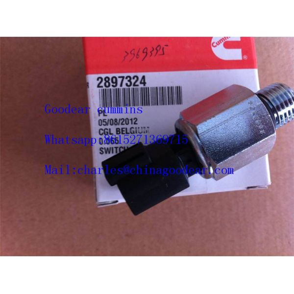 Dongfeng  isbe diesel engine oil pressure sensor 2897324