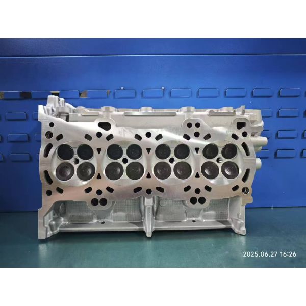 Toyota 1AR 2AR Tête de cylindre 11101-39715 11101-39776