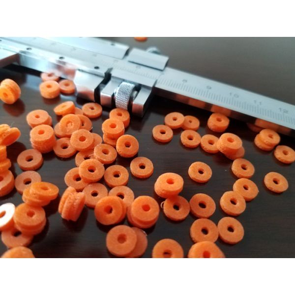 Food Grade Silicone Washers with Close Cell Structure in Customized Sizes for Sealing Applications