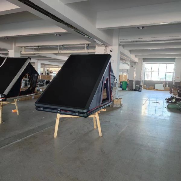 Tienda de techo rígida para SUV 210x130cm Aleación de aluminio Impermeable