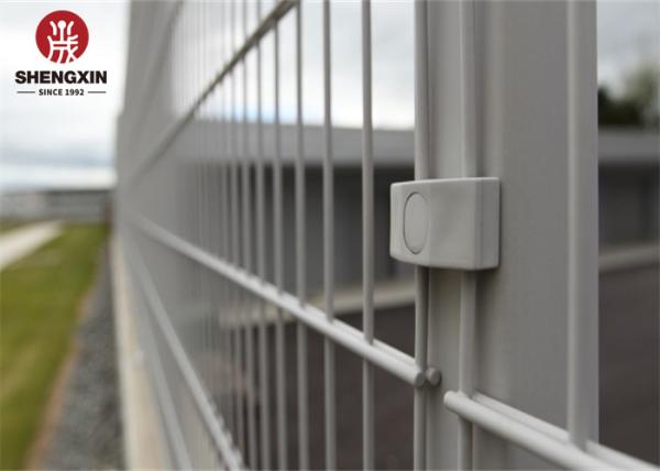 656 868 Metal Wire Fence Powder Coated 2D Double Wire