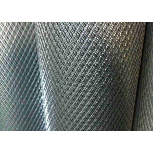 Expanded Metal Mesh widely used in park photovoltaic fences breeding nets landfill site protection and other fencing needs