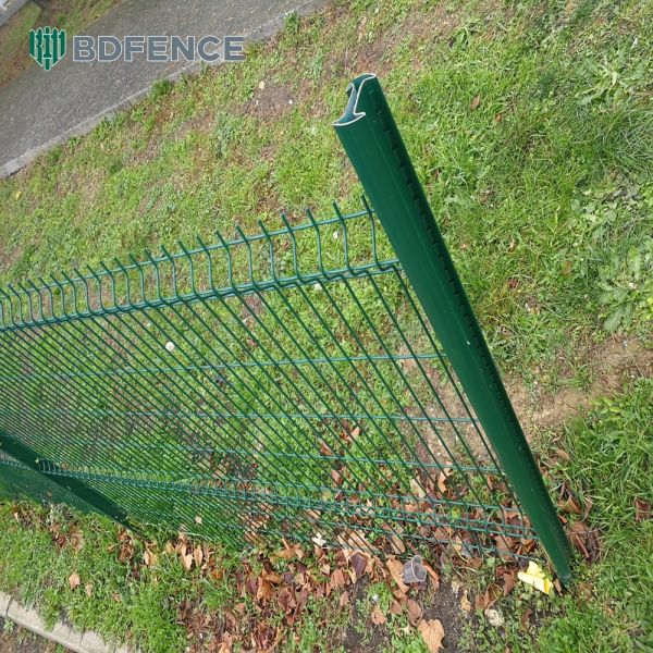 Зелёный пейзаж 2,4 м высокий V сетки охранный забор