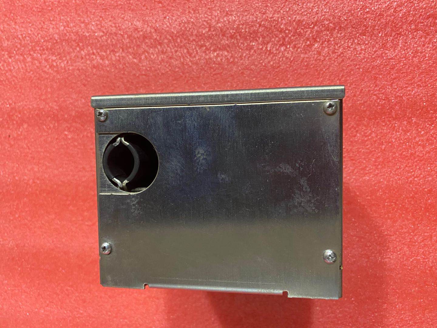 T8123 ICS Triplex Trusted TMR Processor Interface Adapter Однолетняя гарантия