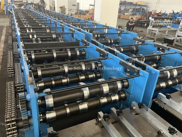 Máquina de moldagem de rolos de quatro linhas C-Channel 70 mm Dia Shaft 15m/min Velocidade
