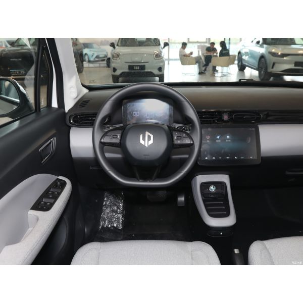 LEAPMOTOR T3 200 5-door Electric Car with 4 Seats and Hybrid Technology Integration