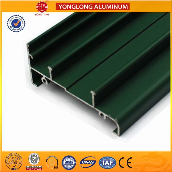 Glossy And Matt Powder Coated Aluminium Extrusions Good Film Performance