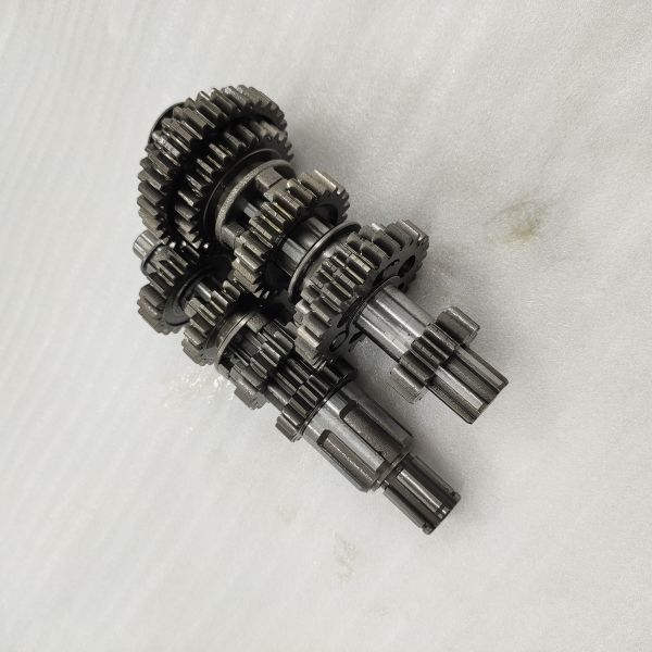 4 Stroke Lifan Motorcycle Engine 150cc 250cc Gear Mainshaft Countershaft for Tricycle