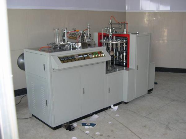 Gray Disposable Cup Making Machine , 45-50pcs/Min 2-16oz Disposable Cup Machine