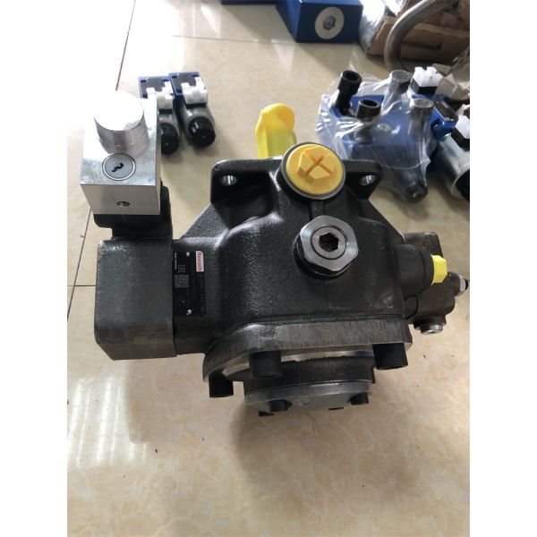 PV7-1X/63-71RE07MD6-16	
PV7-1X/100-118RE07MC3-16 Oil pump PV7 series, pilot-operated variable vane pump, in stock, original packaging, Rexroth, made in Germany