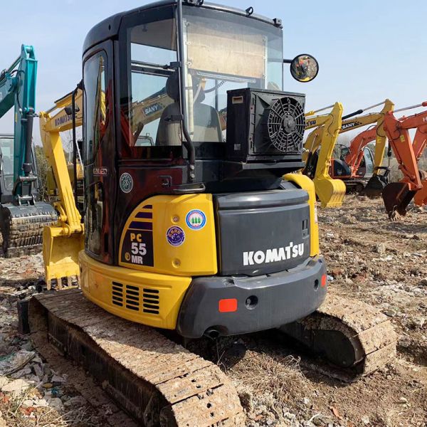Japan 5ton Used Komatsu Excavators Construction Tracked Used Komatsu Pc55 Excavator