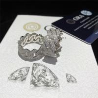 L'éternité argentée Ring Cuban Link Chai Band de Moissanite a coupé l'arrangement de griffe de l'or 18K