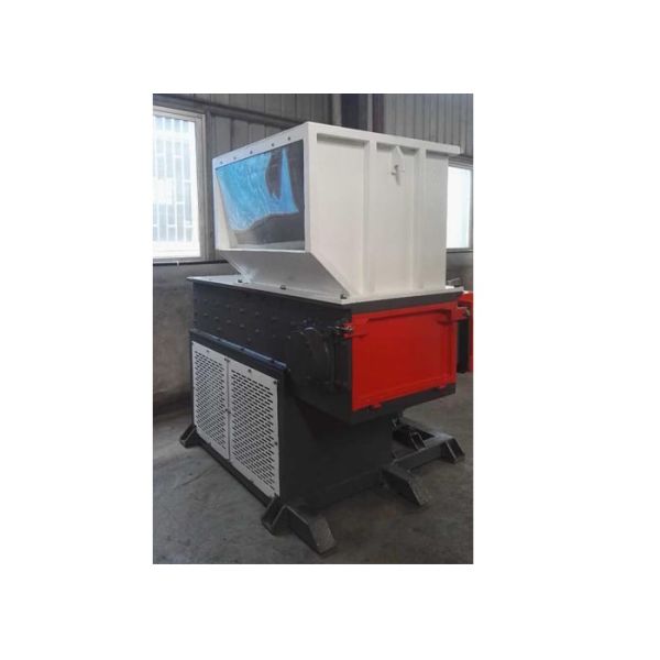 Выскальзывания машины шредера высокой эффективности ручная операция пластикового анти- 600-800 Кг/Х