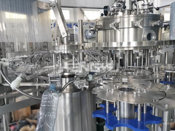 Automatic Carbonated Drink Pet Bottle Soda Filling Machine with Good Price