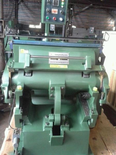 4kw Creasing Paper Die Cutting Machine Single Pressing For Eyelash Box