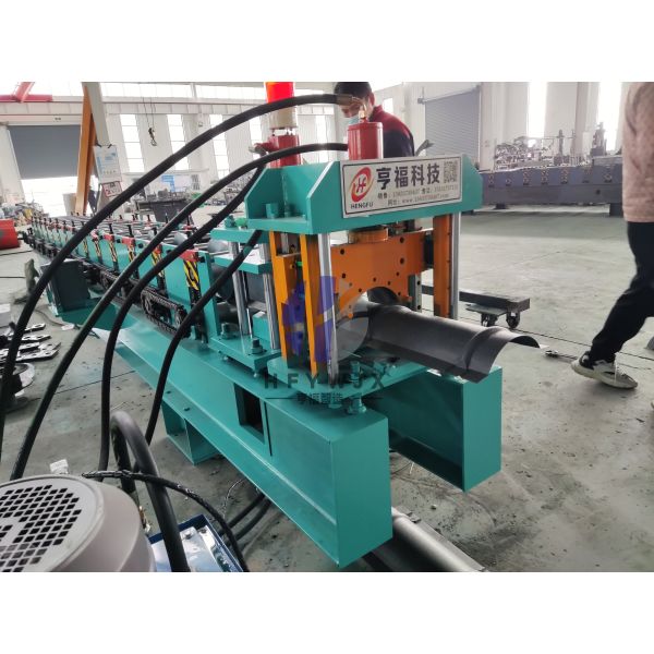 PLC Intelligent Ridge Cap Roll Forming Machine 350H Steel Frame 310mm Feeding Width