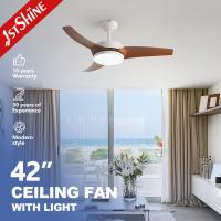 Elegante ventilador de techo de 3 cuchillas con luz LED integrada Diseño moderno y elegante