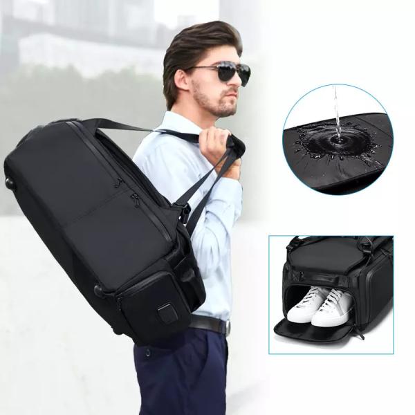 Waterproof Portable OEM 40L Travel Business Laptop Backpack 58*25*30cm