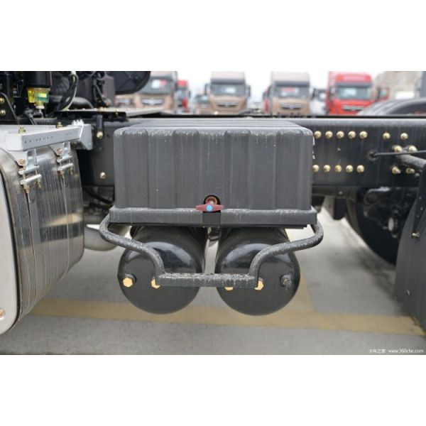 5001-10000 kg Gross Vehicle Weight Dongfeng Tianlong KX 450hp 6X4 Tractor Truck Head