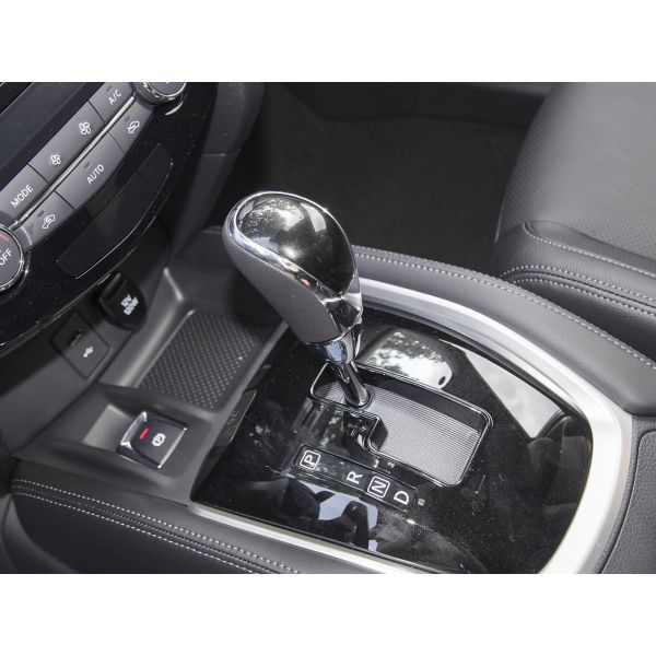 X-TRAIL Hybrid Automatic Cars Spacious Interior 2.5L Compact SUV