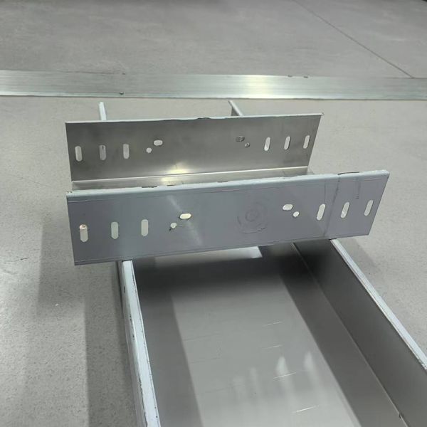 50 mm-1000 mm bandeja de cable de acero inoxidable para interiores y exteriores