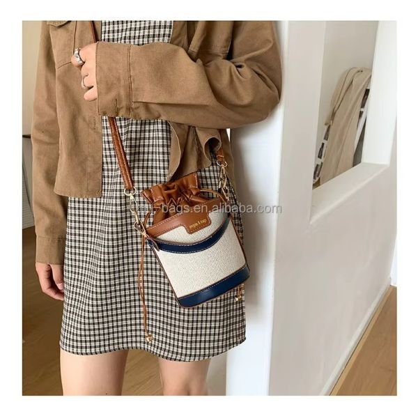 Elegant Luxury Designer Bucket Bag For Ladies And Girls With Drawstring Leather And 2 Colors