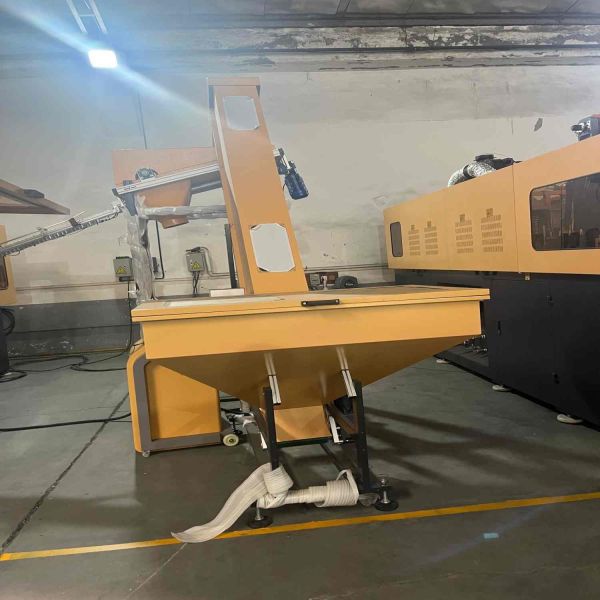 Carbonated Beverage Bottled Water Production Line Pure Water Manufacturing Machine