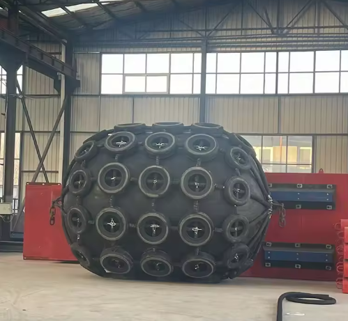 ISO9001:2015 Grade China Factory Inflatable Yokohama Type Floating Pneumatic Rubber Fender 50kpa 80kpa Yokohama Type 4.5m X 12m Floating Pneumatic Rubber Fender