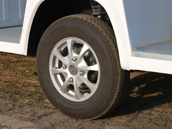 Аккумуляторная электрическая клубная машина UTV Custom Electric Golf Cars Legal Street